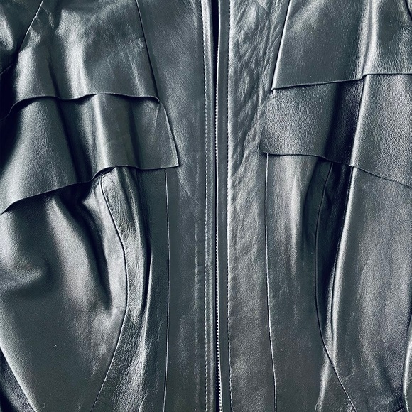 Designer Black Ruffle Fit Jacket, size XS - Picture 9 of 10